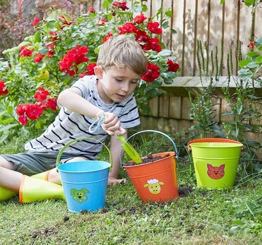 Gardening with Kids!