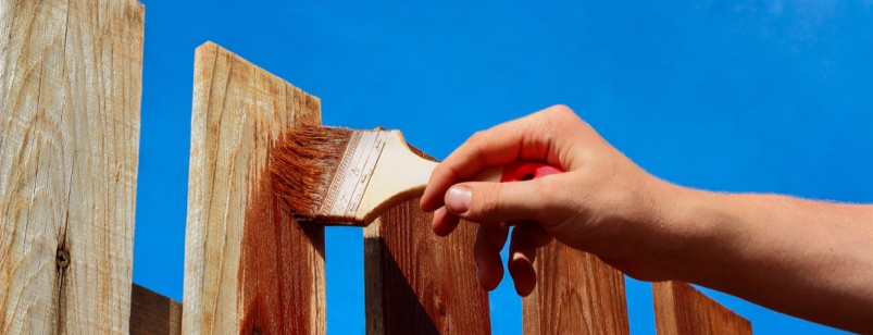 23 Fence Painting Tips: Get the Fence You Deserve